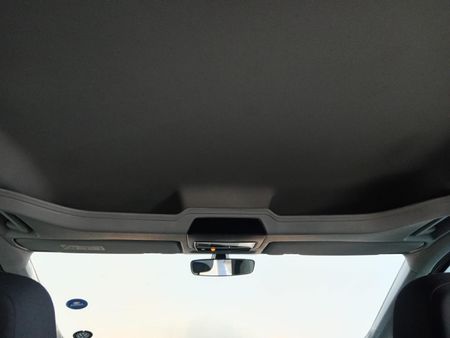 2023-Volkswagen-Caddy-Maxi-Kombi-20-TDI_9