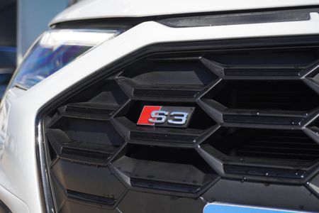 2022-Audi-S3-20-TFSI-Quattro-S-Tronic_11