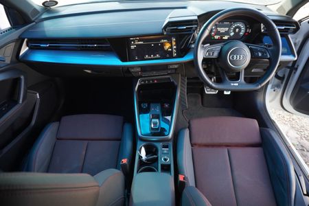 2022-Audi-S3-20-TFSI-Quattro-S-Tronic_12