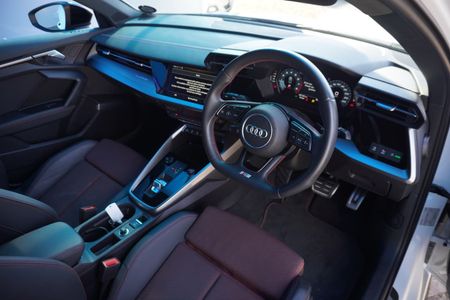 2022-Audi-S3-20-TFSI-Quattro-S-Tronic_14
