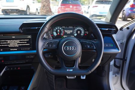 2022-Audi-S3-20-TFSI-Quattro-S-Tronic_15