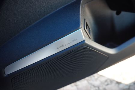 2022-Audi-S3-20-TFSI-Quattro-S-Tronic_21