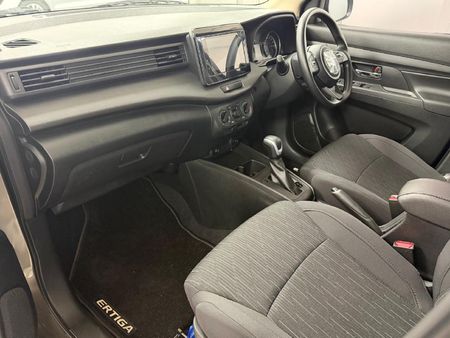 2026-Suzuki-Ertiga-15-GL-Auto_10