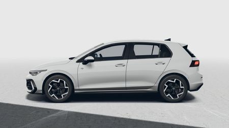 2026-Volkswagen-Golf-14-TSI-R-Line-Auto-110kw_1