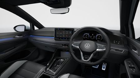 2026-Volkswagen-Golf-14-TSI-R-Line-Auto-110kw_11