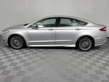 2015-Ford-Fusion-20-EcoBoost-Titanium-Auto_5