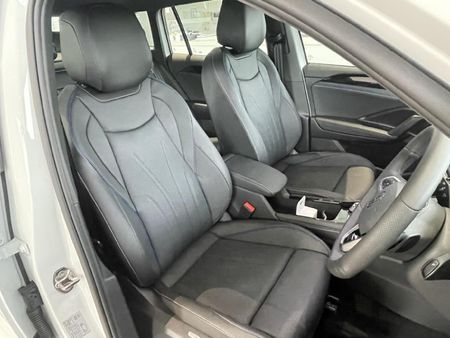 2026-Volkswagen-Tiguan-20-TSI-R-Line-4Motion-Auto_6