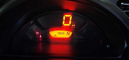 2025-Suzuki-S-Presso-10-GL-AMT_10