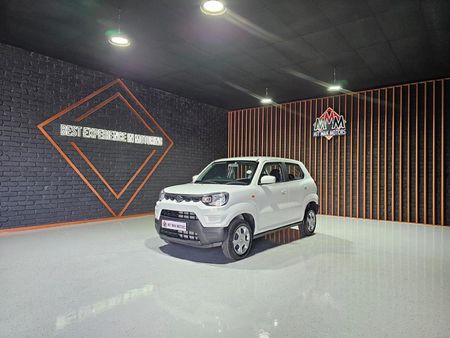 2025-Suzuki-S-Presso-10-GL-AMT_0