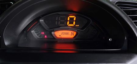 2025-Suzuki-S-Presso-10-GL-AMT_10