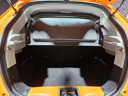 2025-Suzuki-S-Presso-10-GL-AMT_25