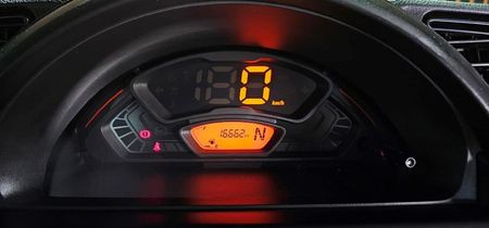 2025-Suzuki-S-Presso-10-GL-AMT_10