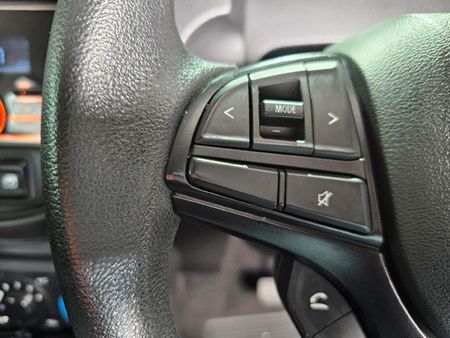2025-Suzuki-S-Presso-10-GL-AMT_13