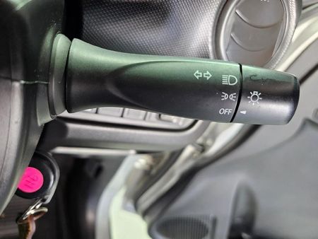 2025-Suzuki-S-Presso-10-GL-AMT_14