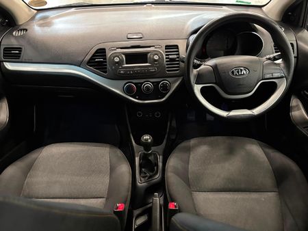 2016-Kia-Picanto-10-LX_9