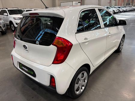 2016-Kia-Picanto-10-LX_2