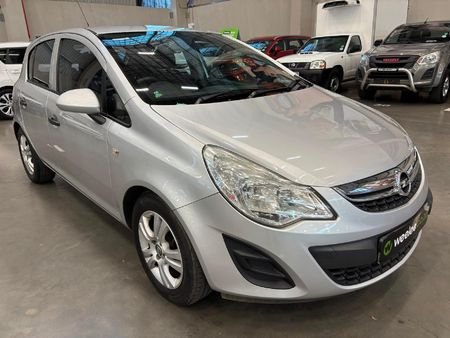 2011-Opel-Corsa-14-Essentia-5-dr_0