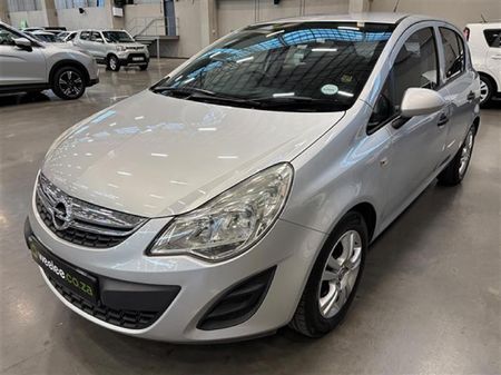 2011-Opel-Corsa-14-Essentia-5-dr_6