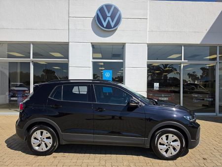 2024-Volkswagen-T-Cross-10-TSI-Life-Auto_0