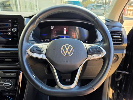 2024-Volkswagen-T-Cross-10-TSI-Life-Auto_14