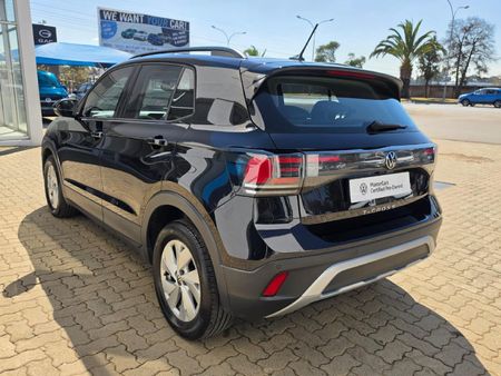 2024-Volkswagen-T-Cross-10-TSI-Life-Auto_4