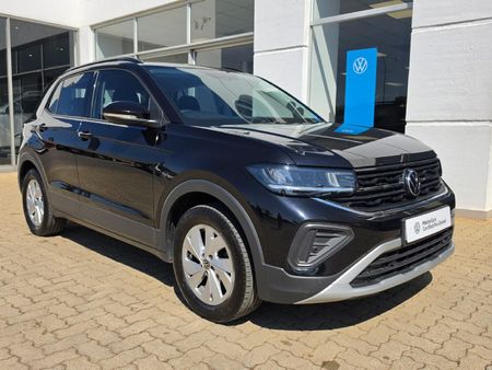 2024-Volkswagen-T-Cross-10-TSI-Life-Auto_8