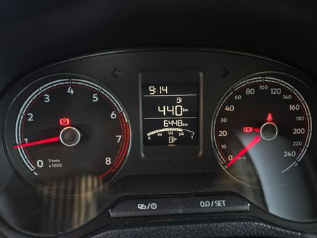 2025-Volkswagen-Polo-Vivo-14-Life_1