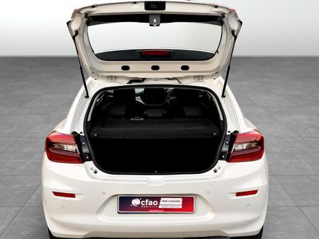 2025-Toyota-Starlet-15-XS-Auto_2