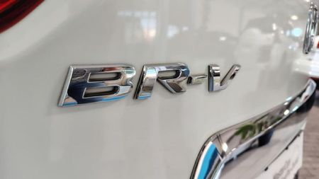 2017-Honda-BR-V-15-Elegance_7