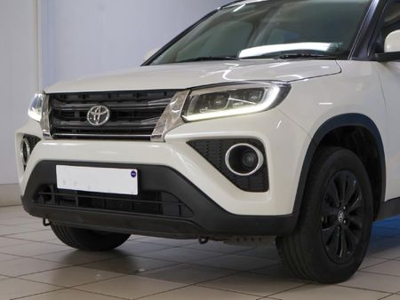 2021-Toyota-Urban-Cruiser-15-Xs_6