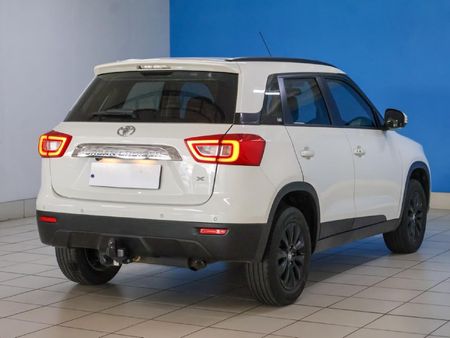 2021-Toyota-Urban-Cruiser-15-Xs_8
