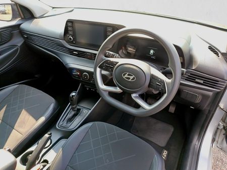 2024-Hyundai-i20-14-Premium-Auto_12