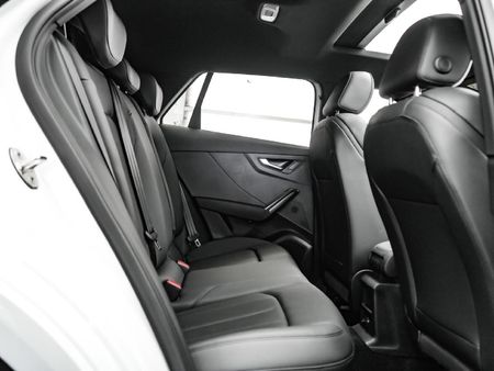 2026-Audi-Q2-35TFSI-Black-Edition_19