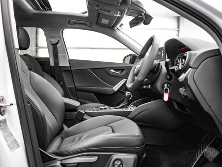 2024-Audi-Q2-35TFSI-Black-Edition_8