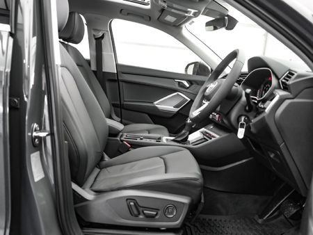 2026-Audi-Q3-14-TFSI-Auto-35-TFSI_10