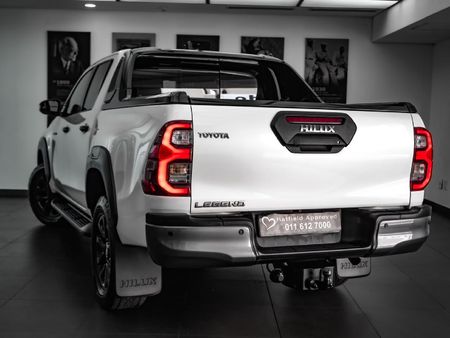 2024-Toyota-Hilux-28-GD-6-Raised-Body-Legend-RS-Auto-Double-Cab_22