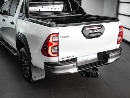 2024-Toyota-Hilux-28-GD-6-Raised-Body-Legend-RS-Auto-Double-Cab_24