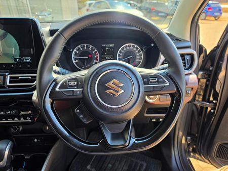 2025-Suzuki-Fronx-15-GLX-Auto_15