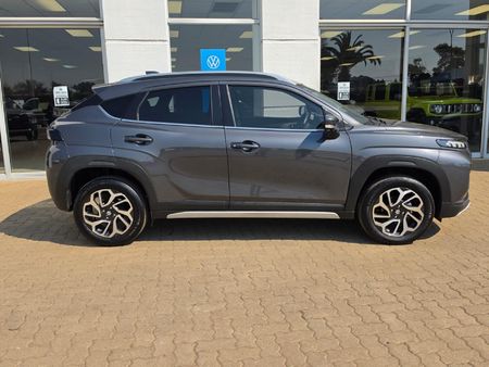 2025-Suzuki-Fronx-15-GLX-Auto_1