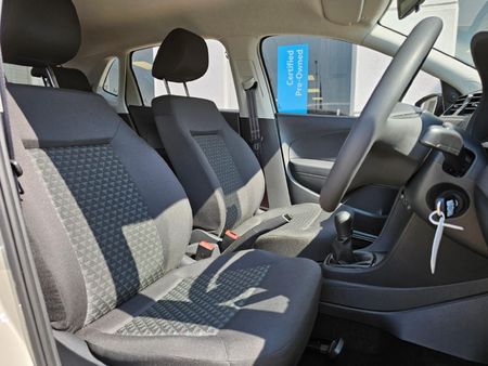 2026-Volkswagen-Polo-Vivo-14_10