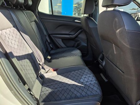 2025-Volkswagen-T-Cross-10-TSI-R-Line-Auto_13