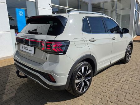 2025-Volkswagen-T-Cross-10-TSI-R-Line-Auto_2