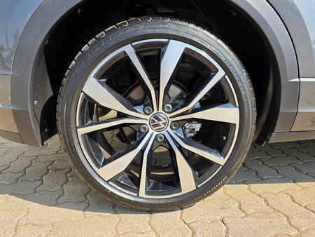 2026-Volkswagen-T-Roc-20-TSI-4M-R-Line-Auto_10