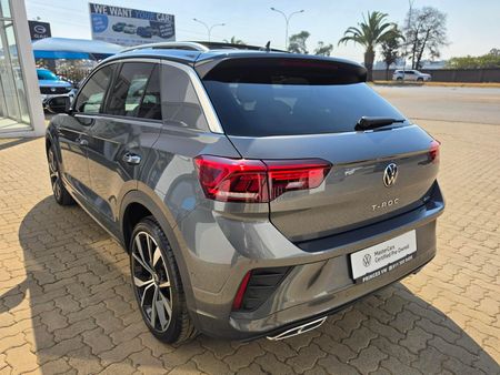 2026-Volkswagen-T-Roc-20-TSI-4M-R-Line-Auto_7