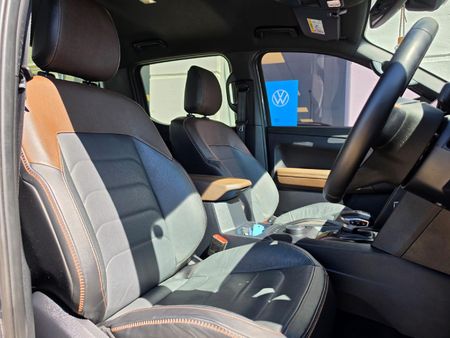 2025-Volkswagen-Amarok-20-BiTDI-154kW-4Motion-Panamericana-Auto-Double-C_11