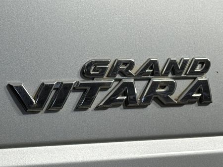 2014-Suzuki-Grand-Vitara-24-Dune_11