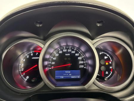 2014-Suzuki-Grand-Vitara-24-Dune_2