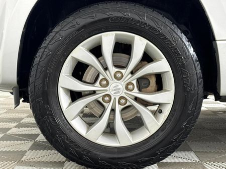 2014-Suzuki-Grand-Vitara-24-Dune_4