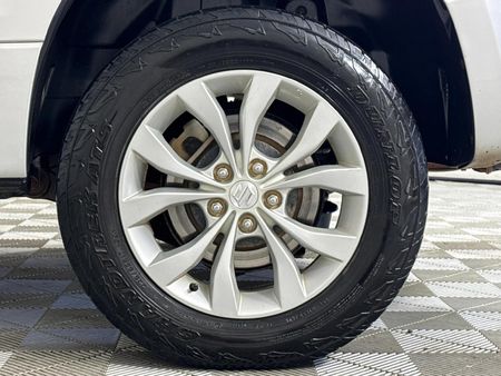 2014-Suzuki-Grand-Vitara-24-Dune_6