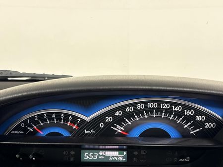2014-Toyota-Etios-Cross-15-XS-5-dr_2